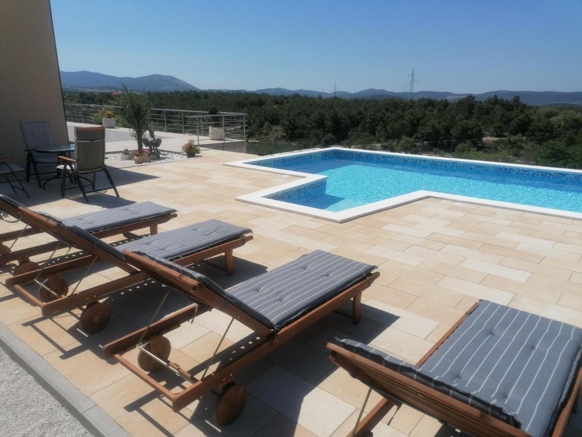 Villa Scolopax Rusticola Skradin With Heated Pool Kültér fotó